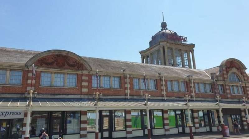 Removal of squatters from a Grade II listed building and site secured