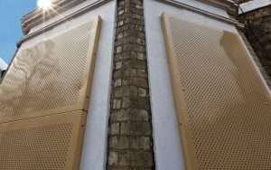 Steel panels on a bay window