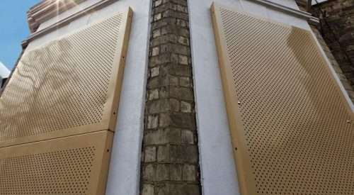 Steel panels on a bay window