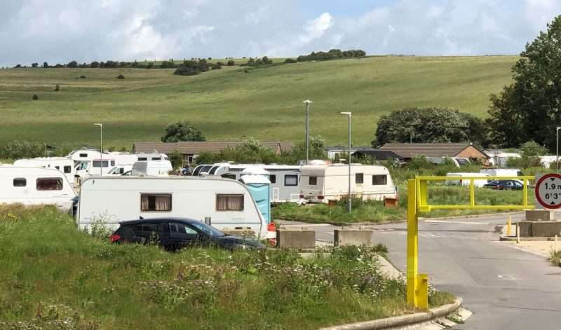 Golf Clubs Facing the Threat of Invasion from Travellers