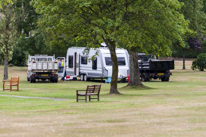 serving notice to Unauthorised encampment of travellers