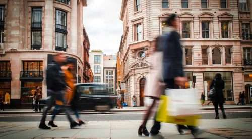 Motion,Blurred,Shoppers,Carrying,Shopping,Bags,On,Regent,Street,,London.