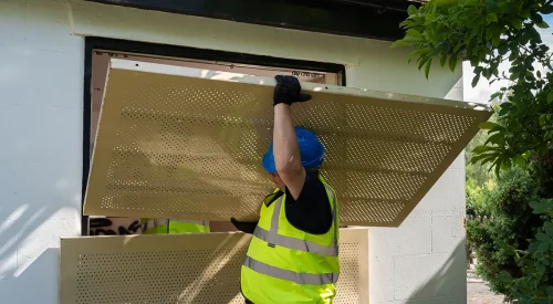 Security screen in use